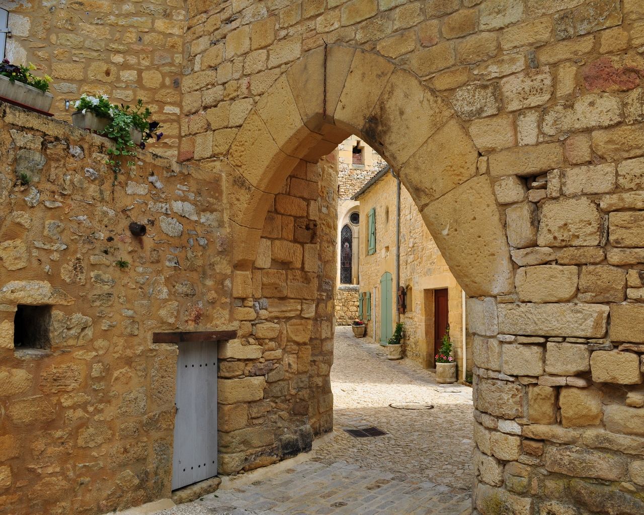 Sol du Mazel: St pompon old town